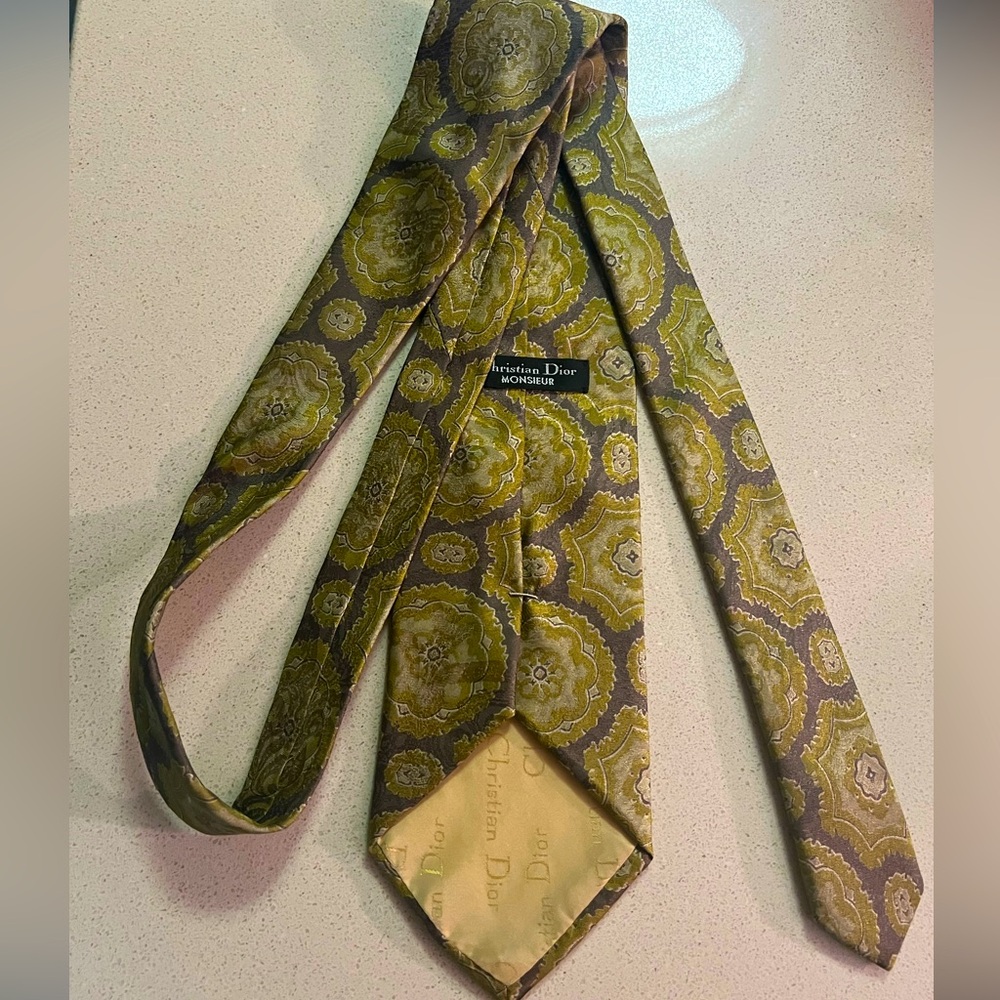 Authentic DIOR Green Patterned Tie